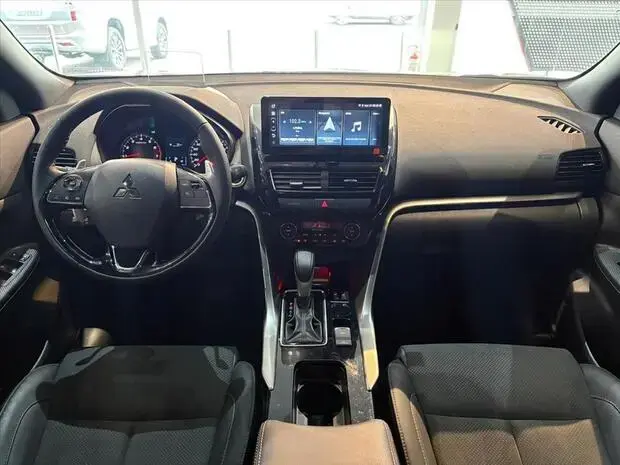 Mitsubishi ECLIPSE CROSS 1.5 MIVEC TURBO GASOLINA HPE BLACK CVT