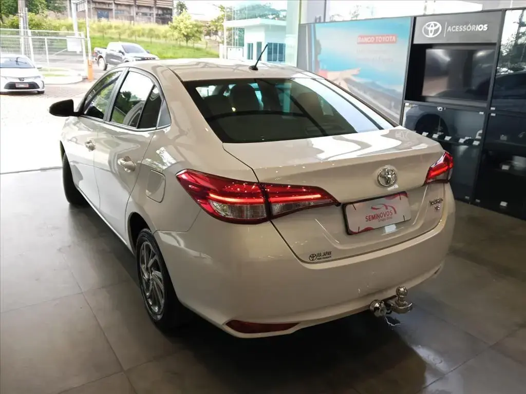 galeria YARIS