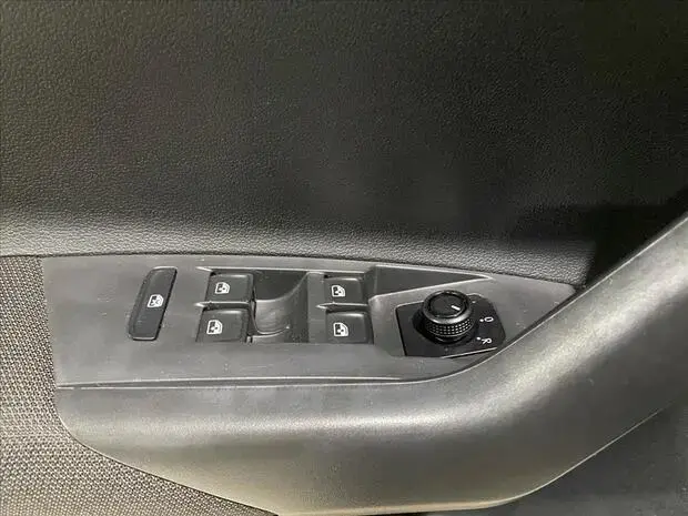 Volkswagen POLO 1.0 MPI TOTAL FLEX MANUAL