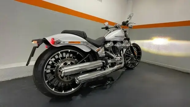 Harley Davidson Breakout 117