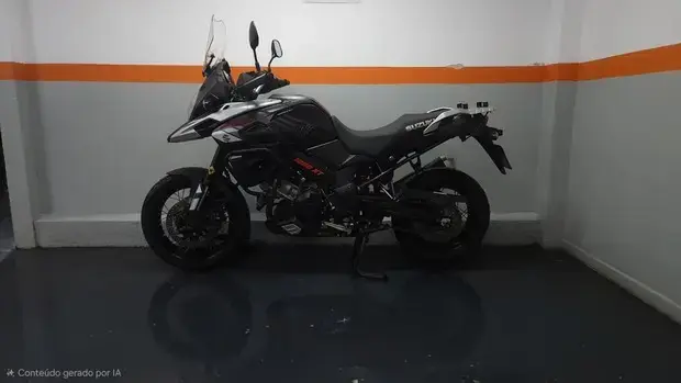 Suzuki DL 1000 DL 1000 XT V-Strom