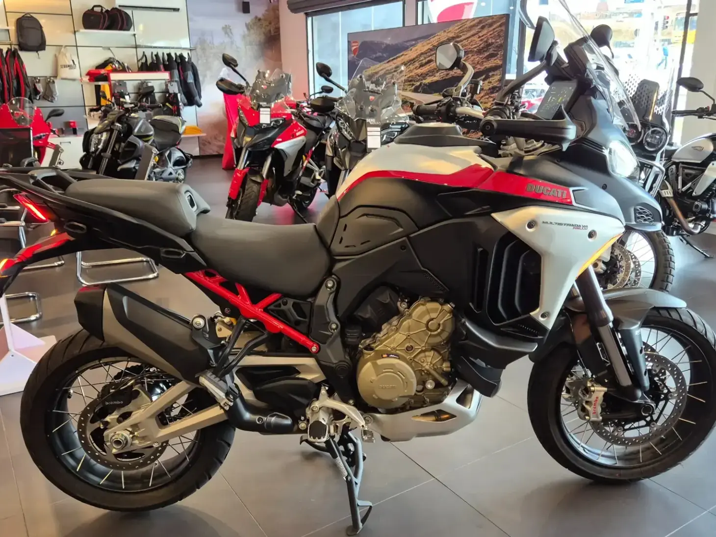 galeria DUCATI MULTISTRADA 1200 V4 RALLY ADVENTURE