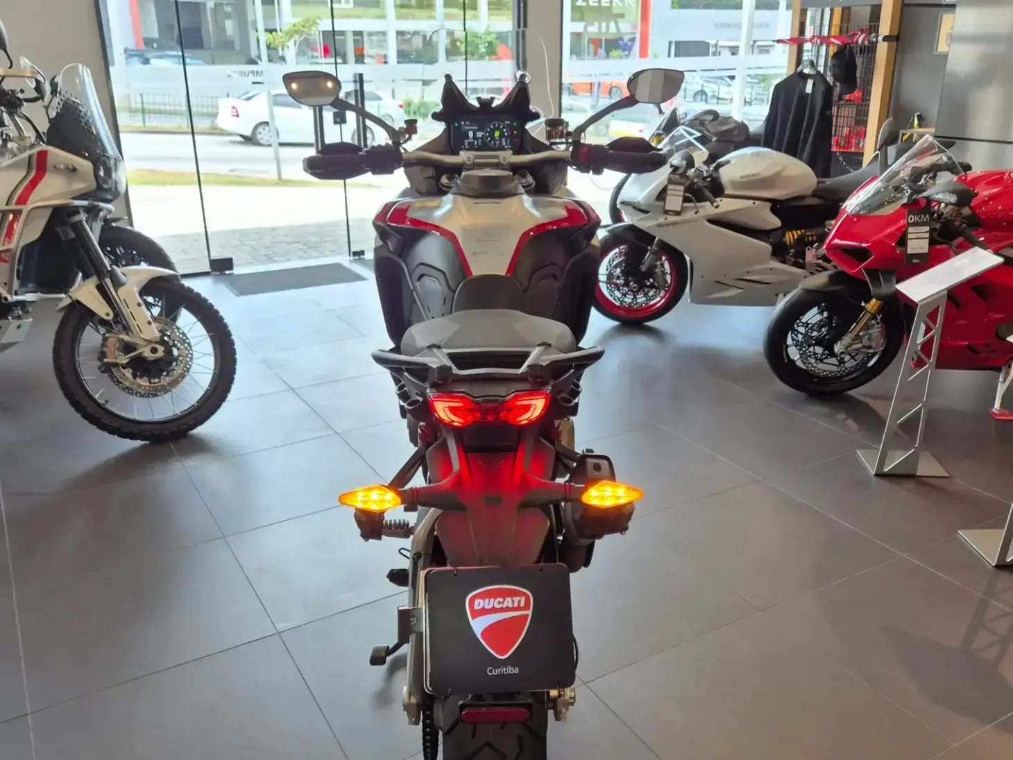 galeria DUCATI MULTISTRADA 1200 V4 RALLY ADVENTURE