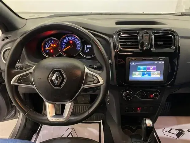Renault STEPWAY 1.6 16V SCE FLEX ICONIC X-TRONIC