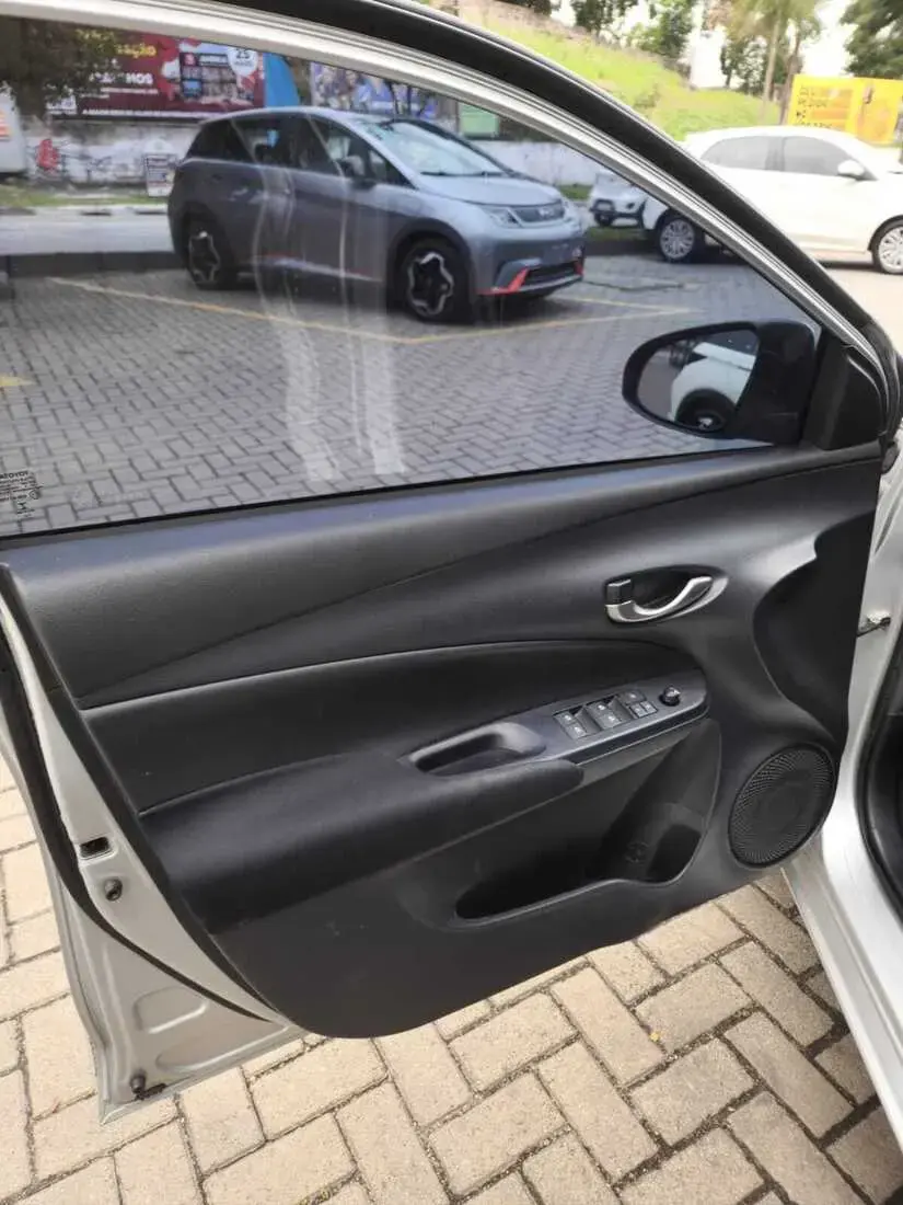 galeria Yaris