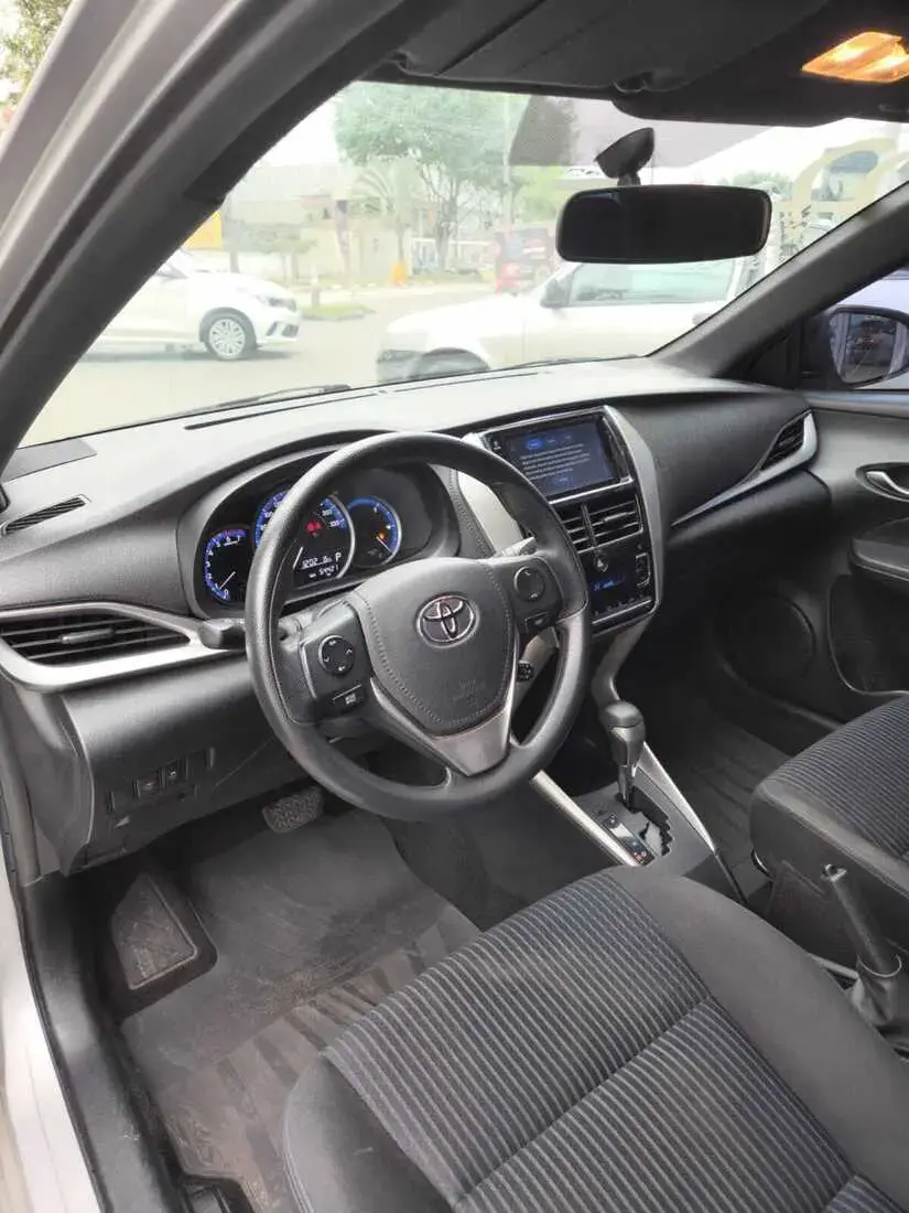 galeria Yaris