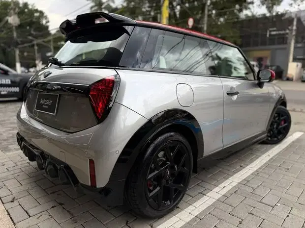 Mini John Cooper Works 2.0 Turbo AT