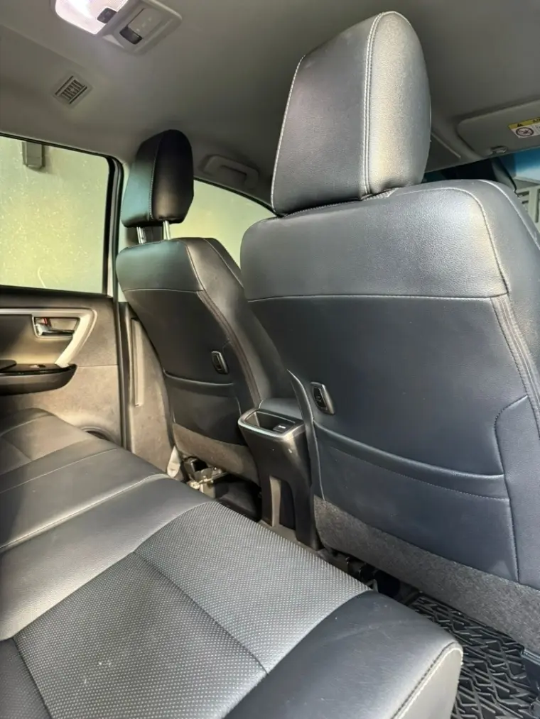 galeria HILUX SW4