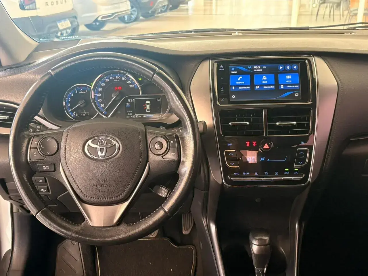 galeria YARIS