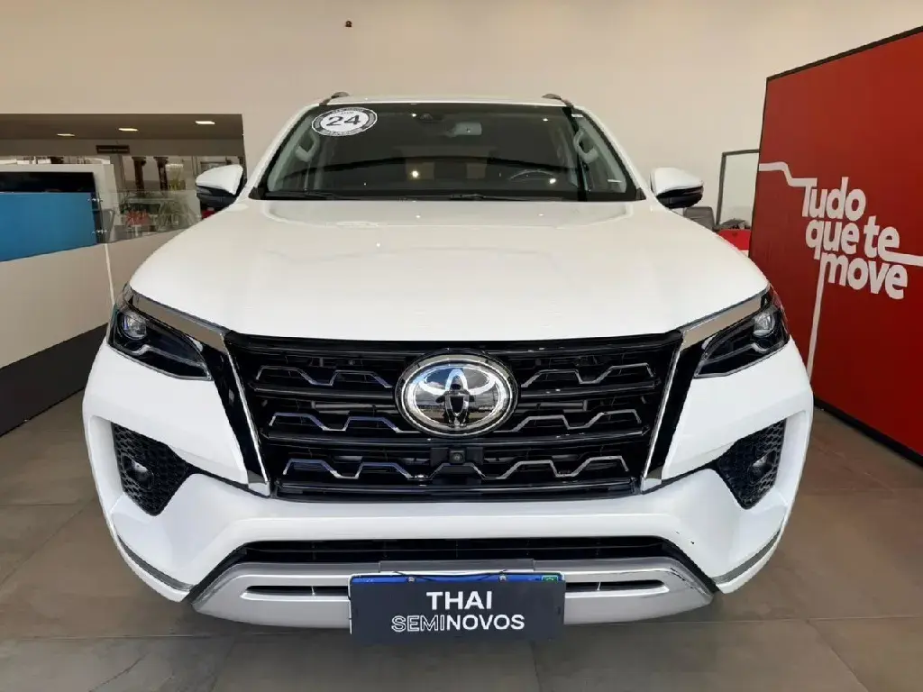 galeria HILUX SW4