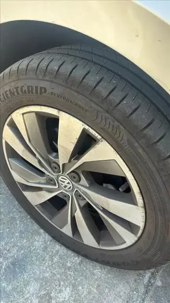 Volkswagen POLO 1.0 200 TSI HIGHLINE AUTOMÁTICO