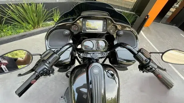 Harley Davidson CVO Road Glide