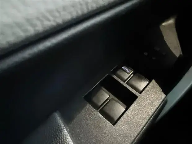 Toyota COROLLA 1.8 GLI 16V FLEX 4P AUTOMÁTICO