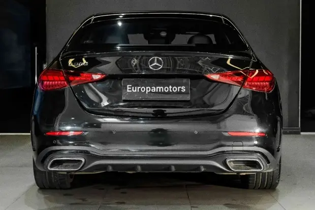 Mercedes Benz C 300 2.0 EQ BOOST HÍBRIDO AMG LINE 9G-TRONIC