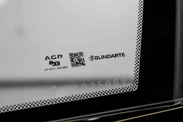 Mercedes Benz C 300 2.0 EQ BOOST HÍBRIDO AMG LINE 9G-TRONIC
