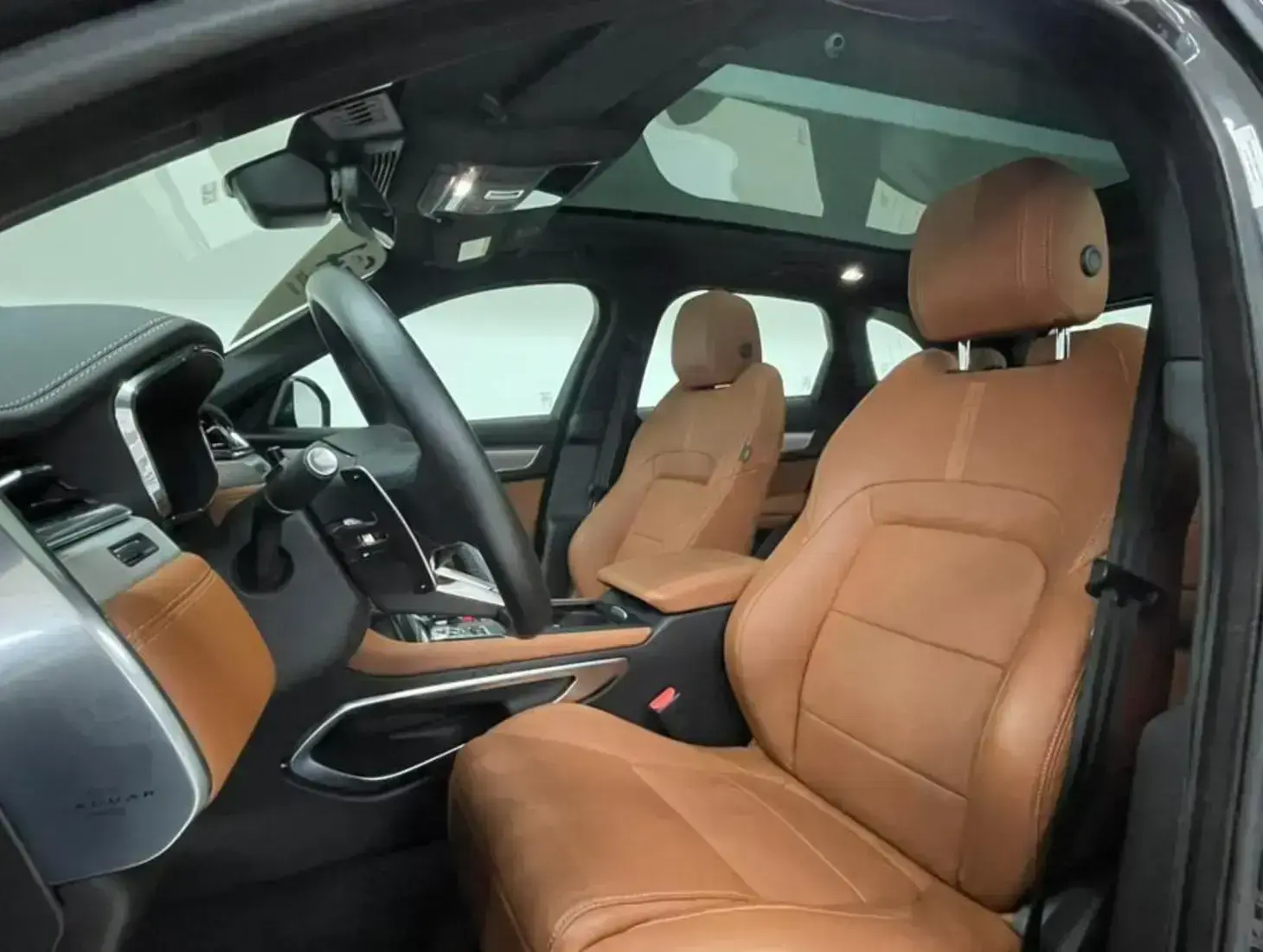 galeria F-Pace