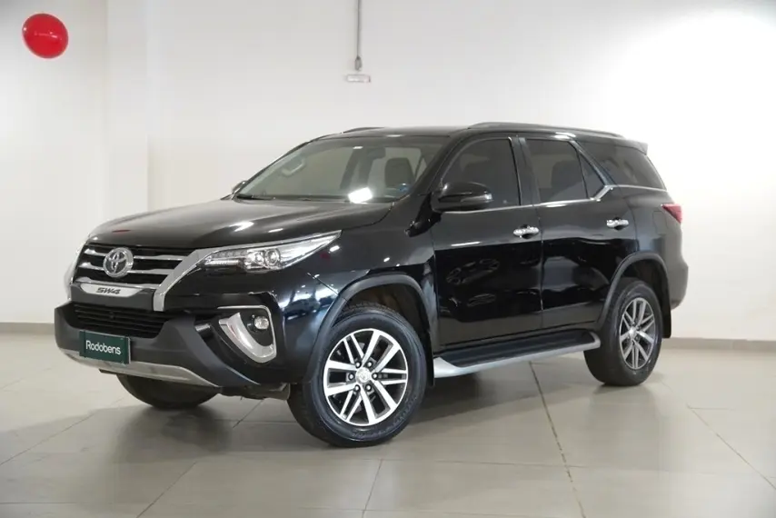 galeria HILUX SW4