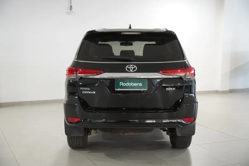 galeria HILUX SW4