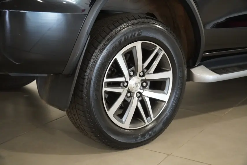 galeria HILUX SW4