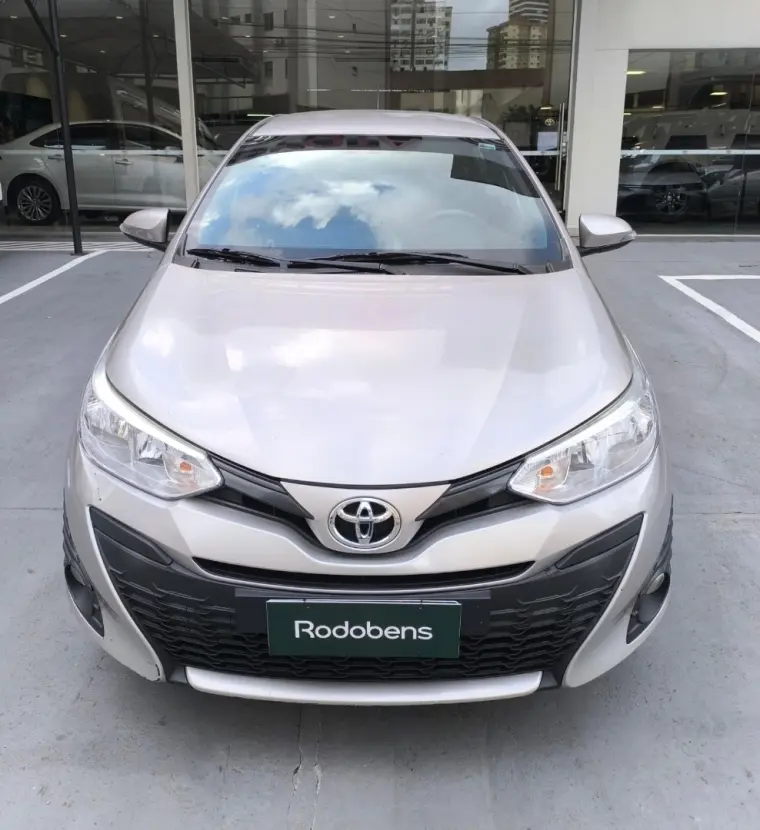 galeria YARIS