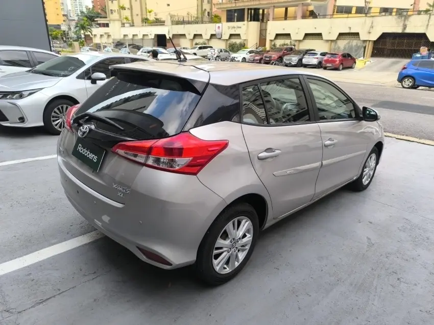 galeria YARIS