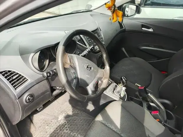 Hyundai HB20X 1.6 16V STYLE FLEX 4P MANUAL