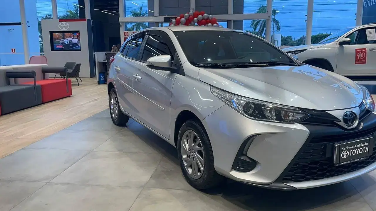 galeria YARIS XS HATCH