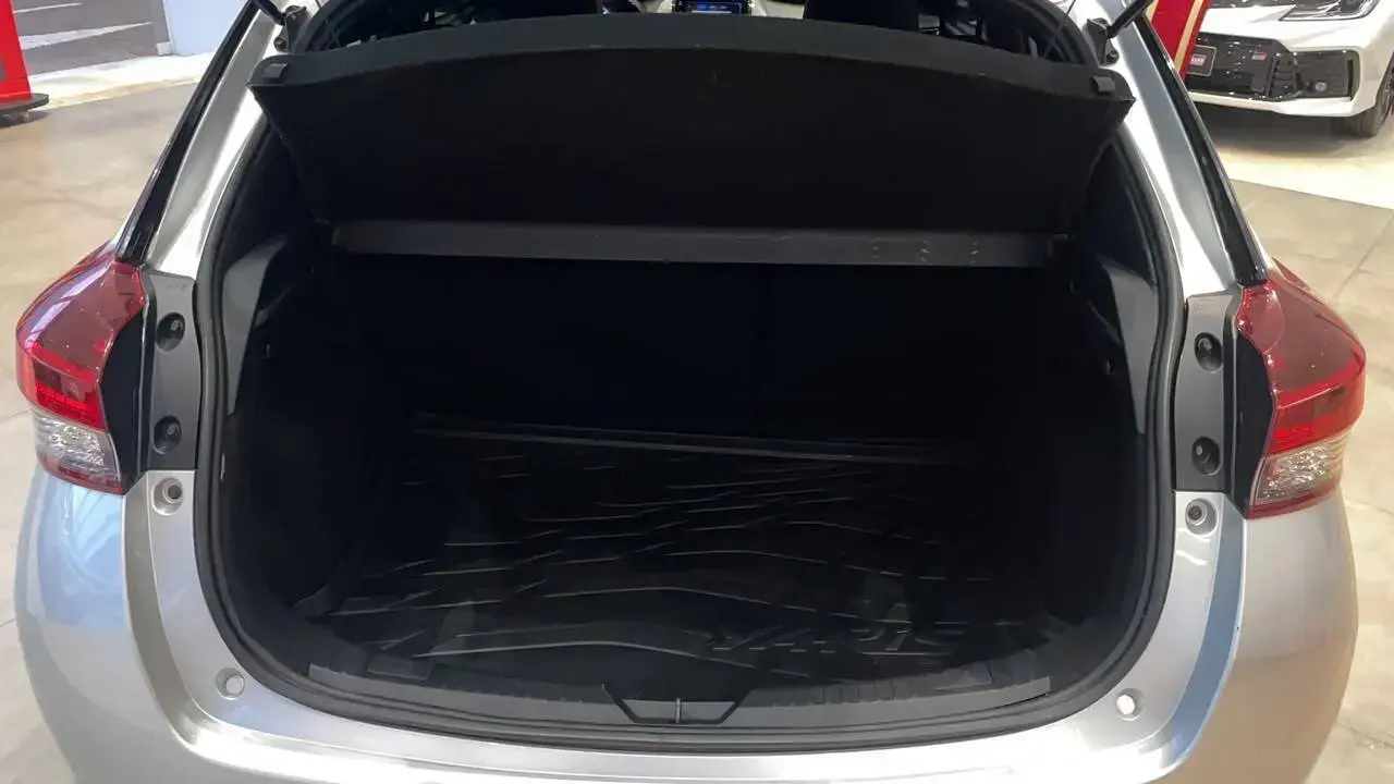 galeria YARIS XS HATCH