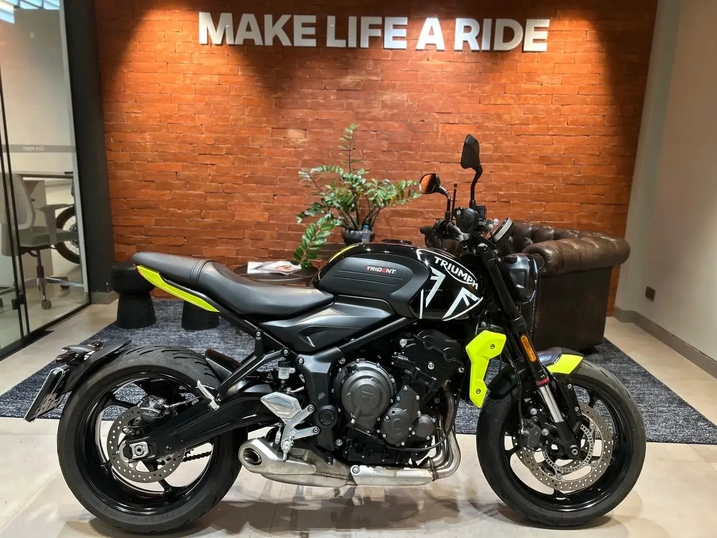 galeria Trident 660