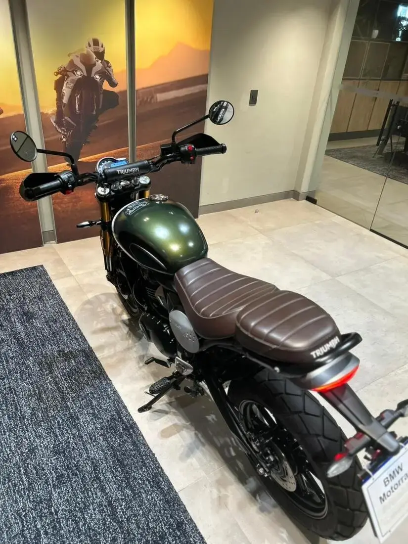 galeria Scrambler 400 X
