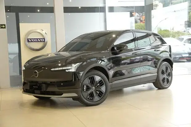 Volvo EX30 69 KW ELÉTRICO CROSS COUNTRY