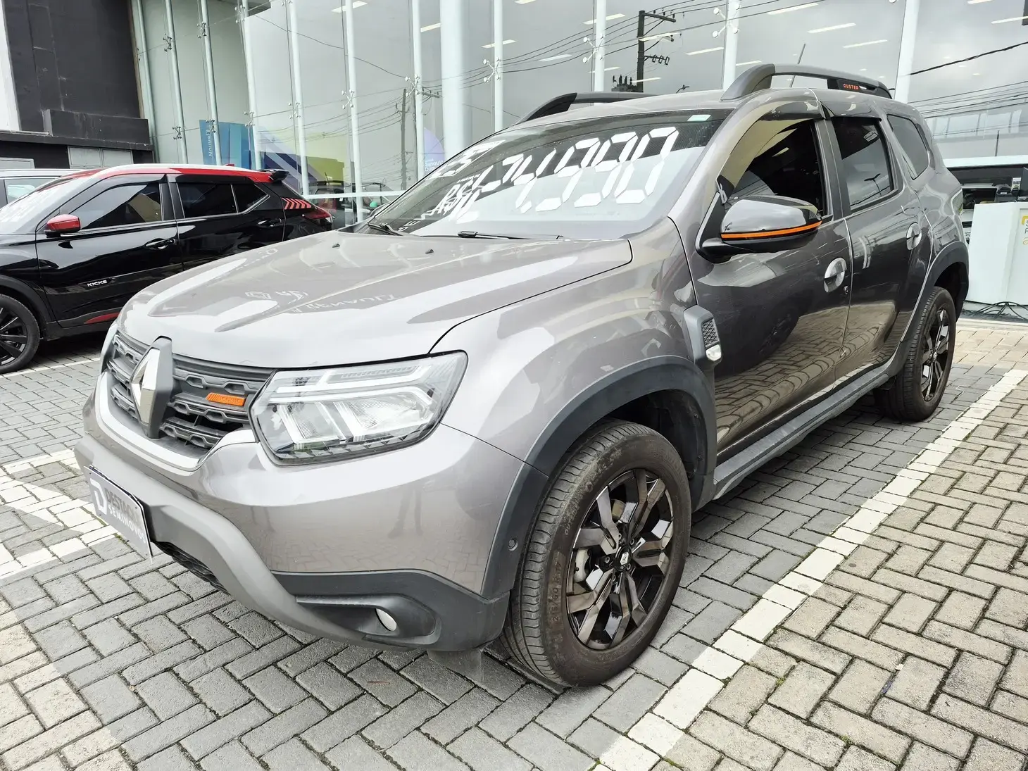 galeria DUSTER
