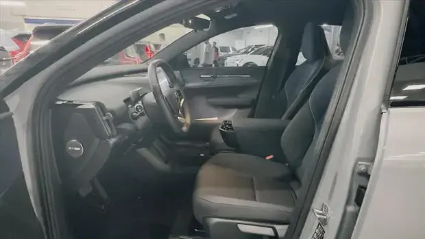 Volvo EX30 51 KW ELÉTRICO CORE