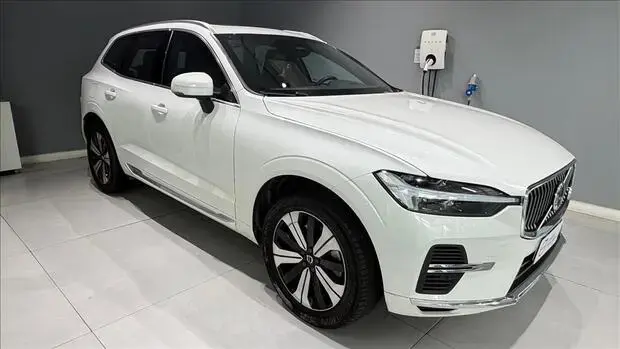 Volvo XC60 2.0 T8 RECHARGE PLUS AWD GEARTRONIC