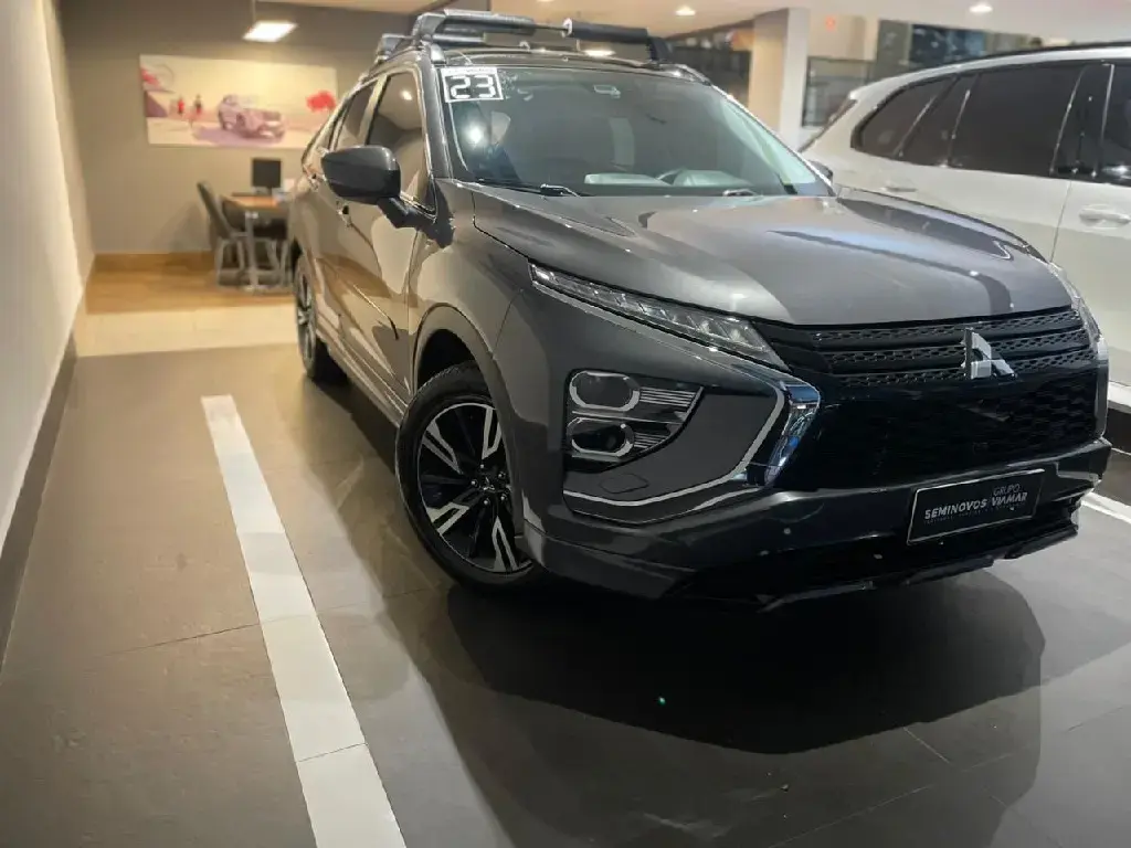 galeria ECLIPSE CROSS