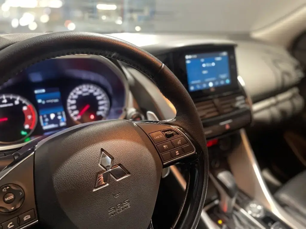 galeria ECLIPSE CROSS