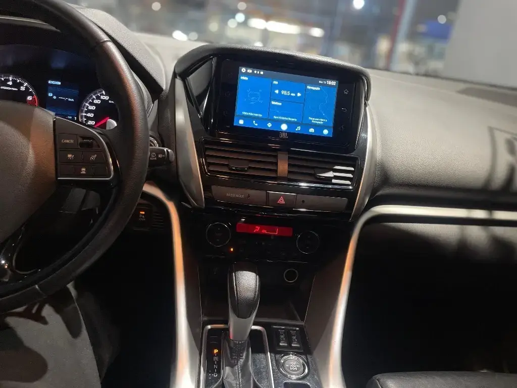 galeria ECLIPSE CROSS
