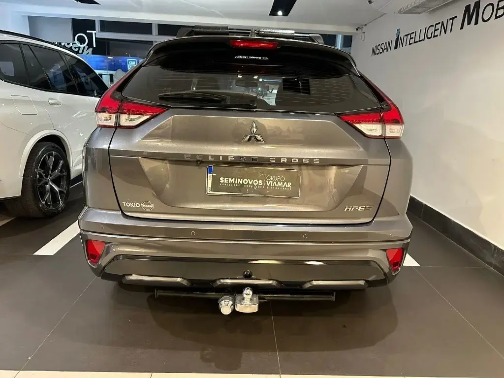 galeria ECLIPSE CROSS