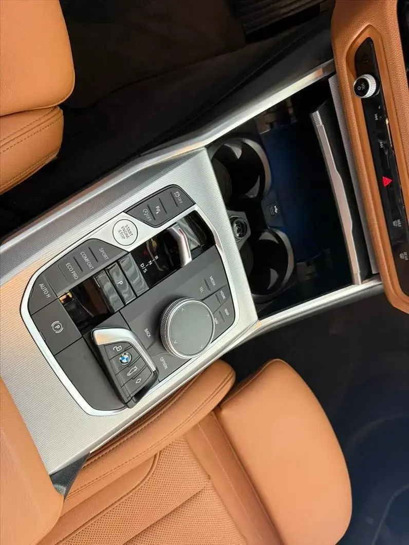galeria 320I