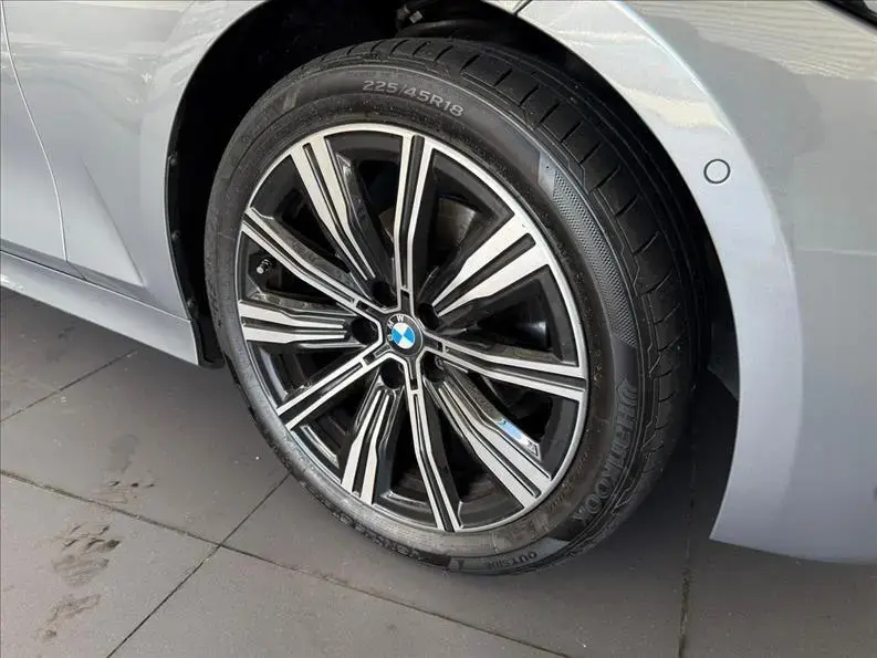 galeria 320I