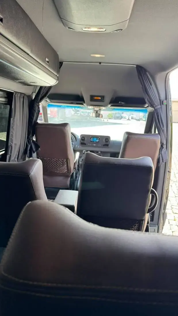 galeria SPRINTER 517 VAN 10 LUGARES EXECUTIVA
