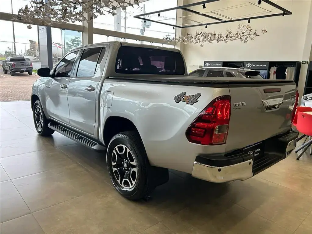 galeria HILUX