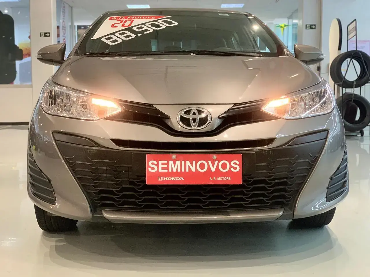 galeria Yaris