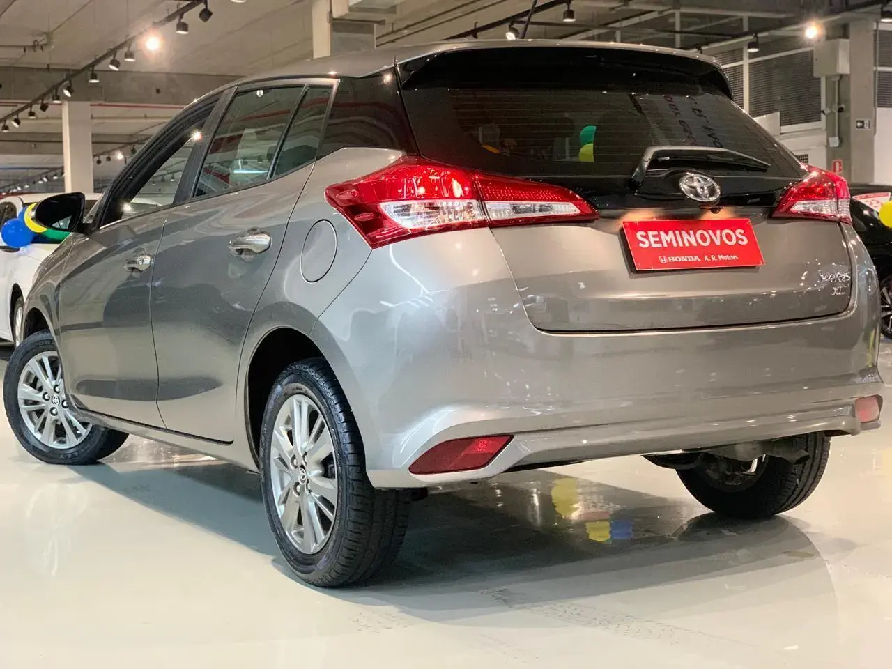 galeria Yaris