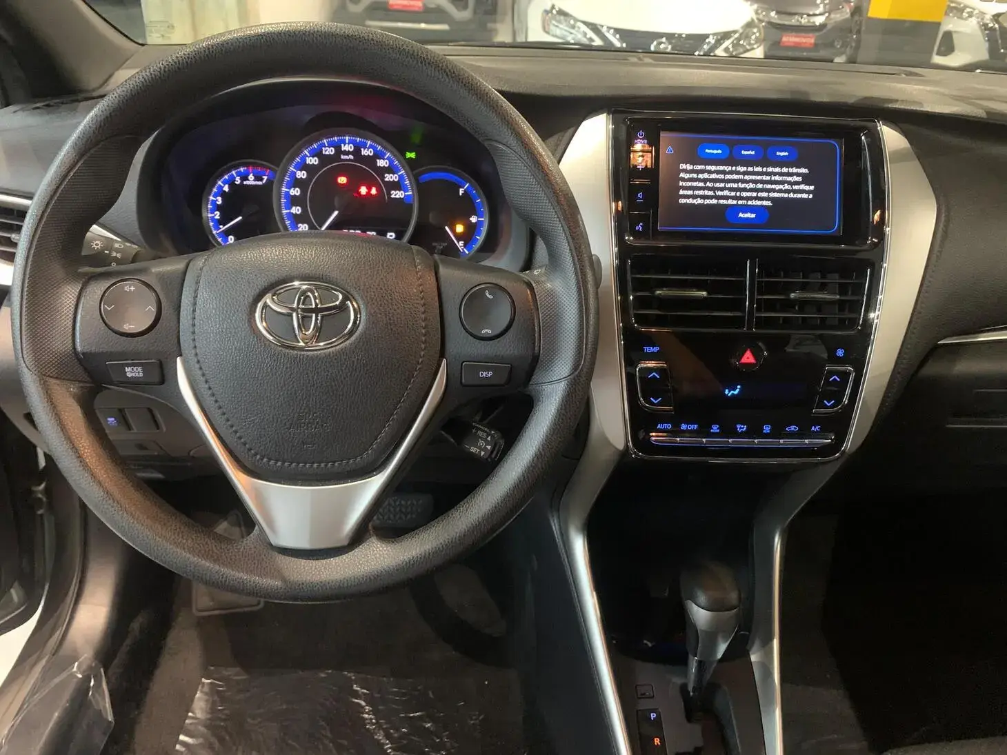 galeria Yaris