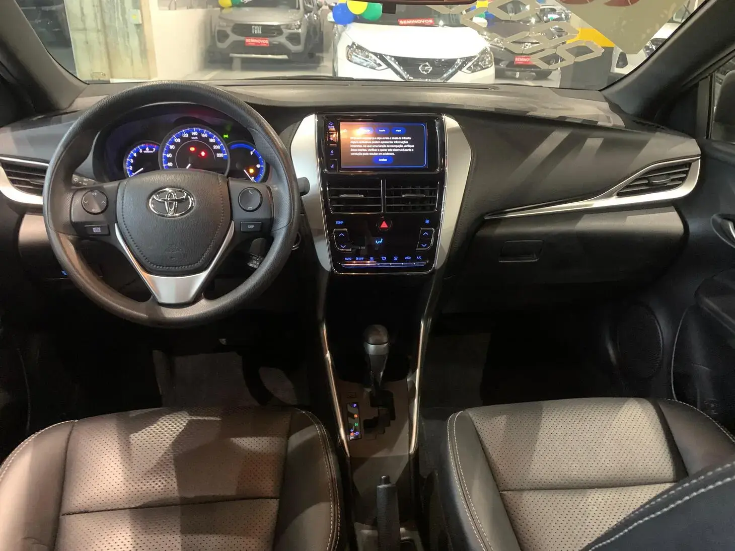 galeria Yaris