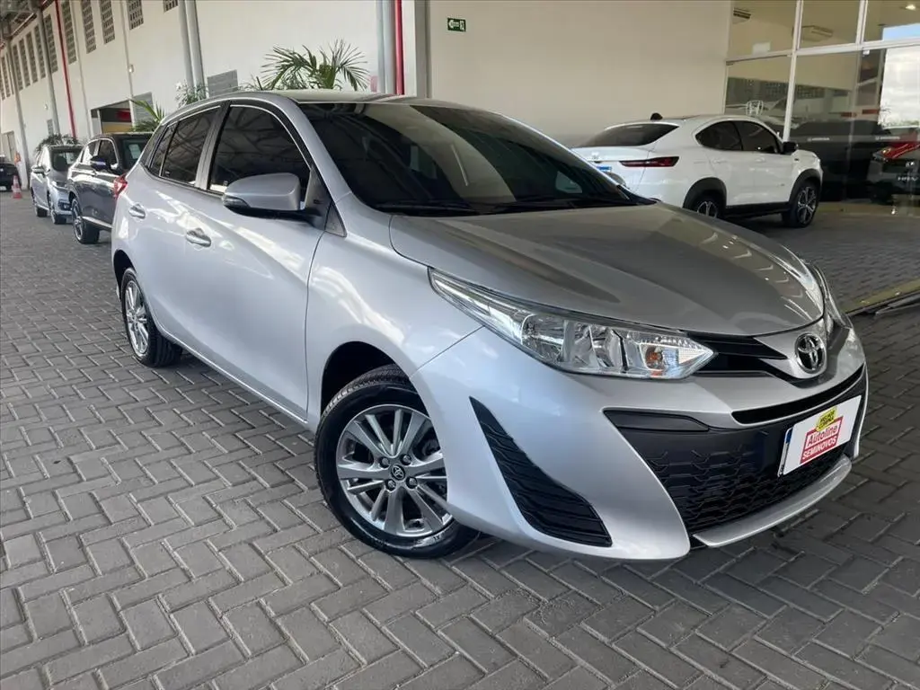 galeria YARIS