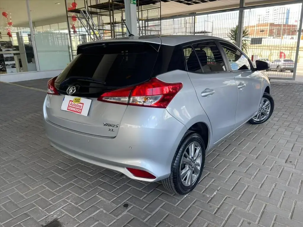 galeria YARIS