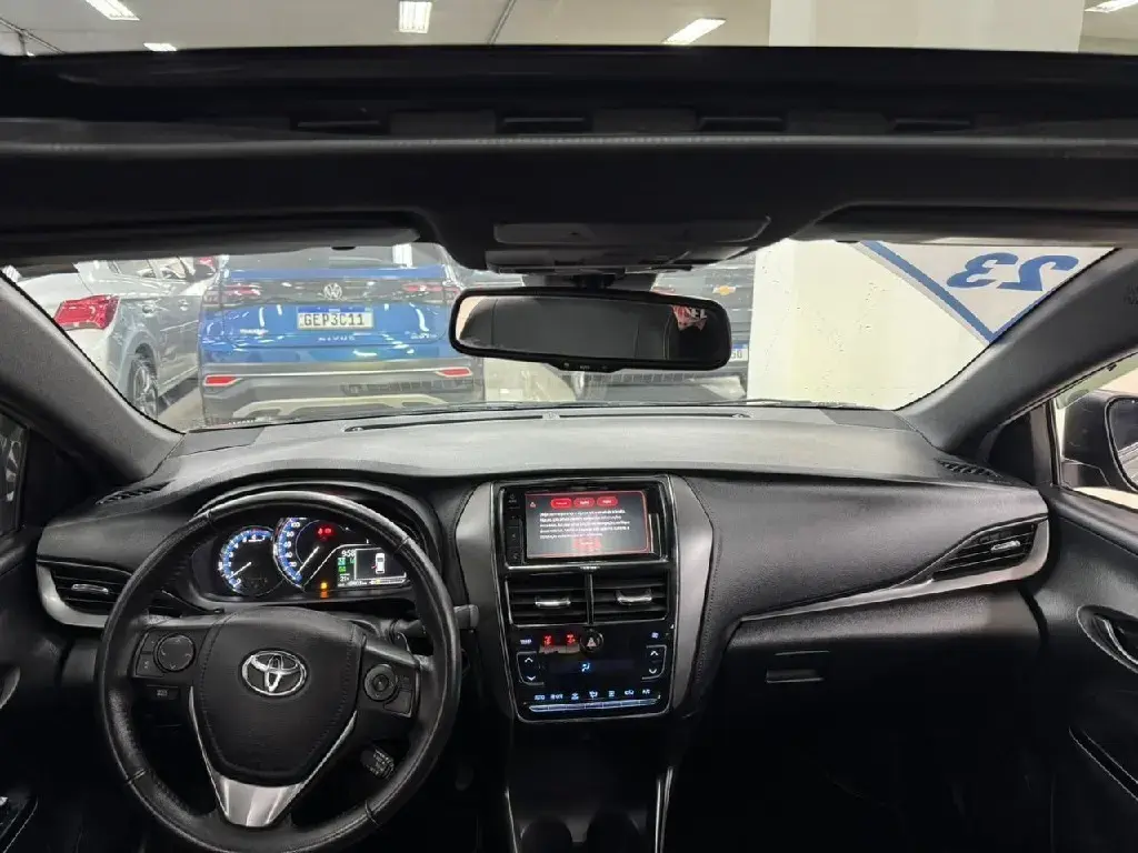 galeria YARIS