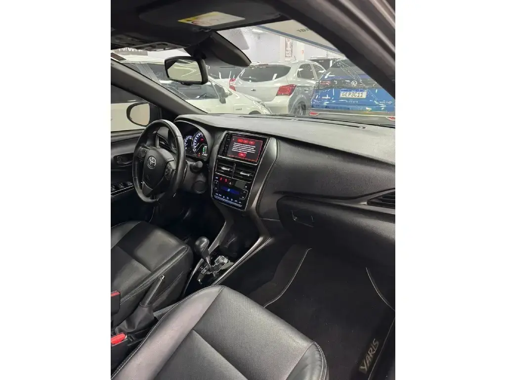galeria YARIS
